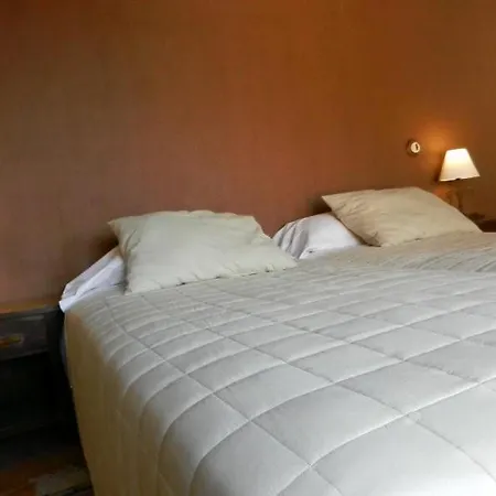 Holiday home Casa Rebollares Iibis Piedralaves